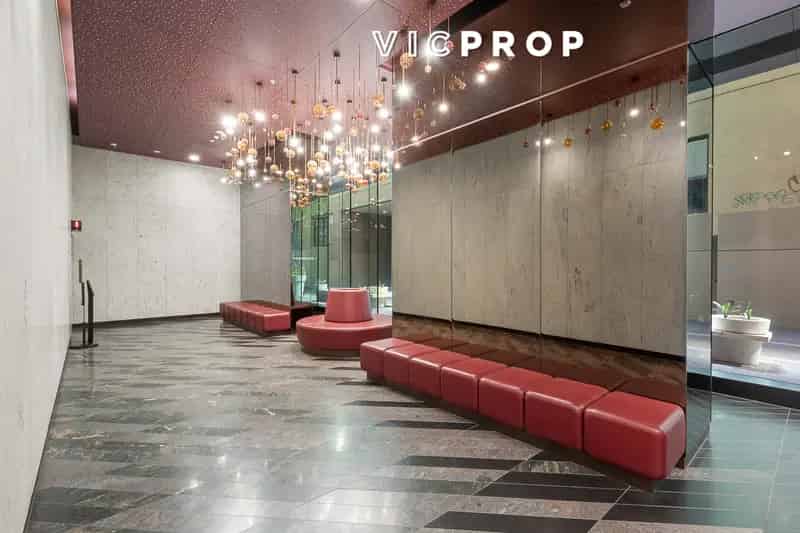 3 rooms apartment of 300 m² in Melbourne