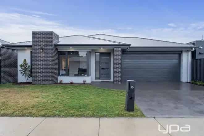 House For Sale , 15, Sandy Crescent, Ballarat, Victoria