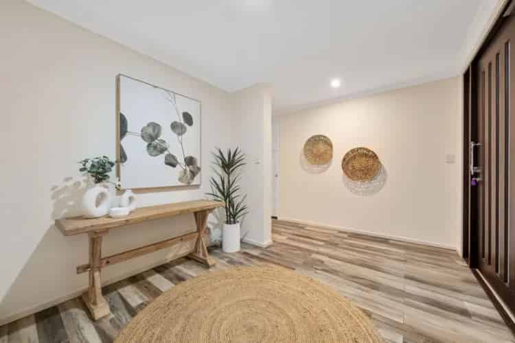 Modern Retreat Living in the Heart of Pimpama