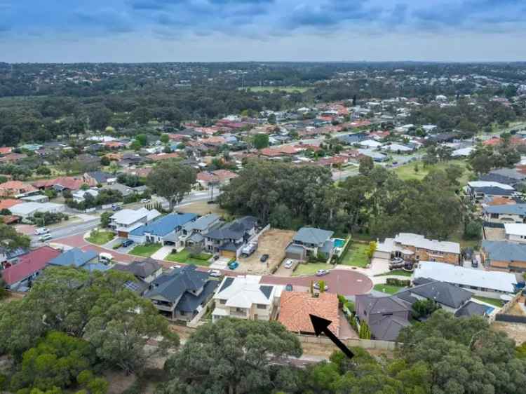 House For Sale in City of Stirling, Western Australia