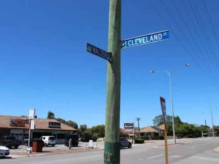 Landmark Corner Site Development Opportunity in Stirling