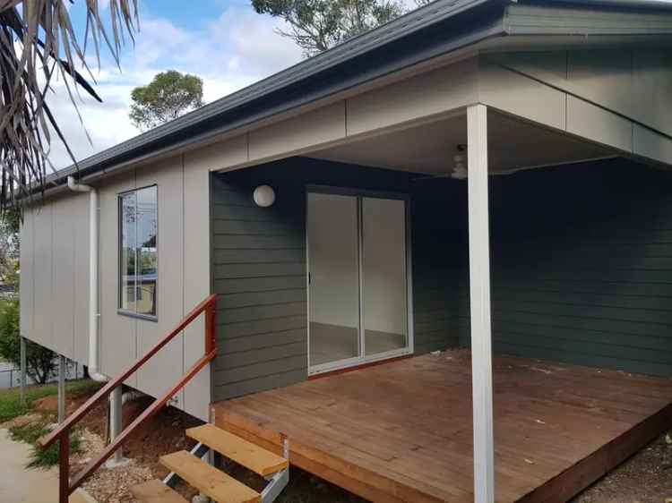 2 Bedroom Granny Flat for Lease in Kingston QLD