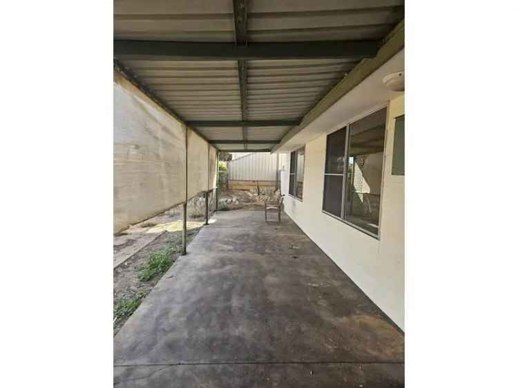 House For Sale in Port Denison, Western Australia