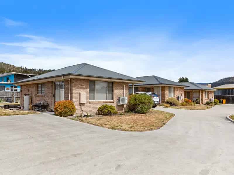 Commercial property For Sale , New Norfolk, Tasmania