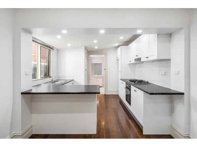Terrace Home In Desirable Location