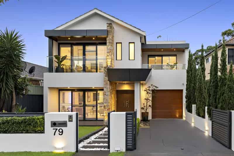 Real Estate For Lease - 79 Napoleon Street - Sans Souci , NSW