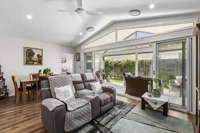 House For Sale , 60, Watt Street, Lara, Victoria