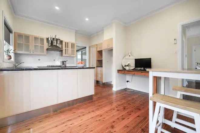 House For Sale in Bathurst, New South Wales