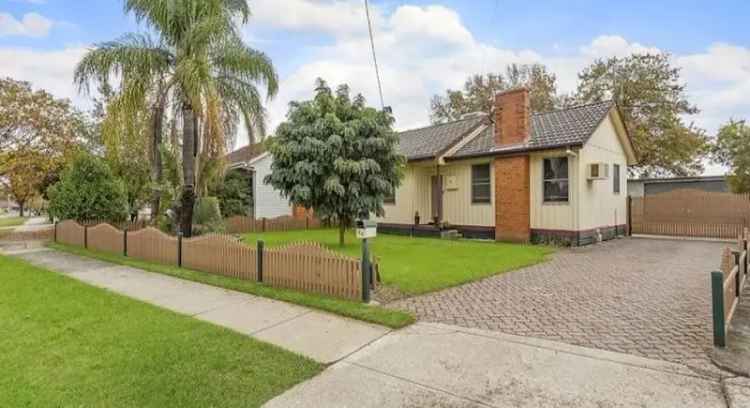 House For Rent in Wodonga, Victoria