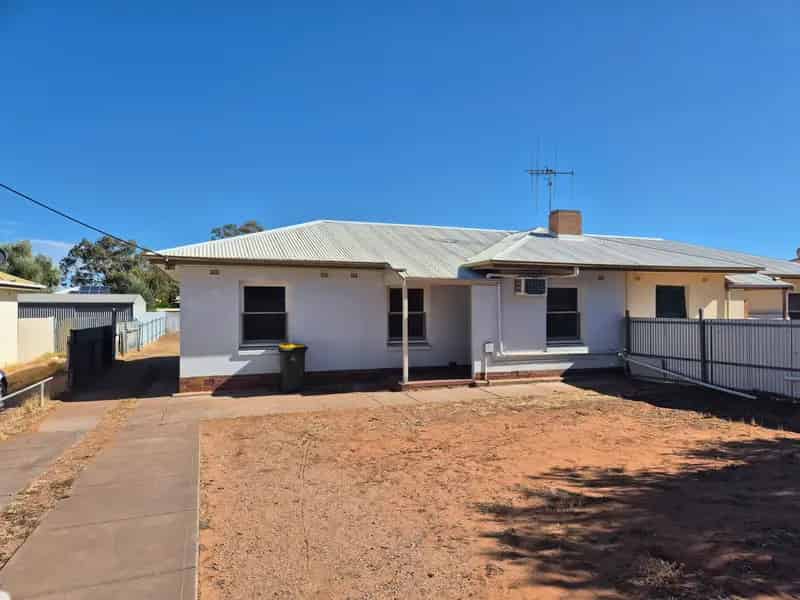 12 Derwent Close, Port Augusta SA 5700 - Duplex For Lease