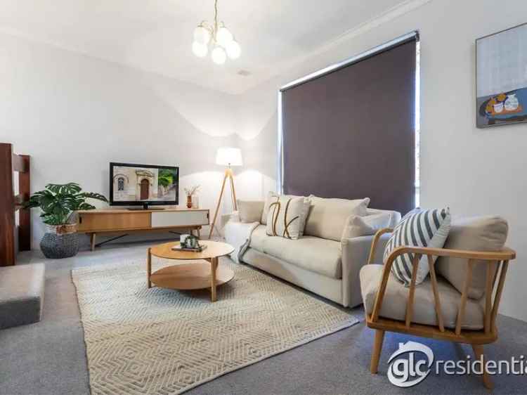 House For Rent in City of Cockburn, Western Australia