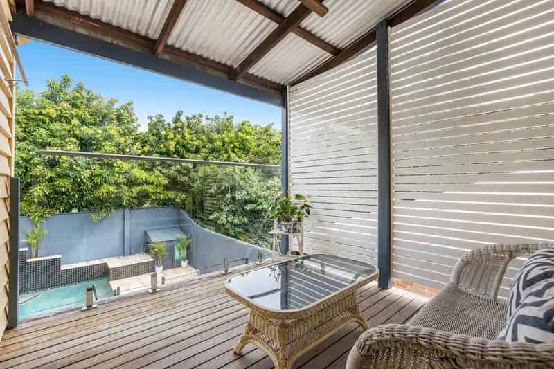 5 Stratton Terrace, Wynnum QLD 4178 - House For Sale
