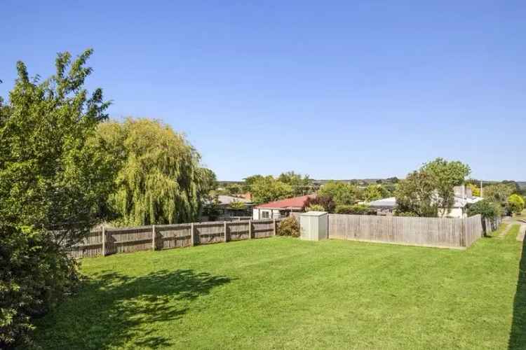 Make Daylesford your home, land opportunity!