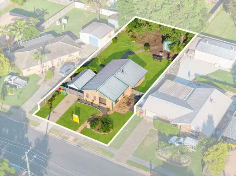 Charming Redbank Plains Home Ideal for Families and Investors