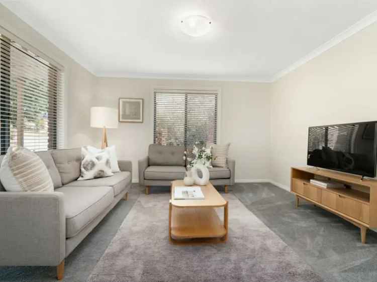 Buy Federation Park Home in Wodonga with Spacious Bedrooms and Gardens