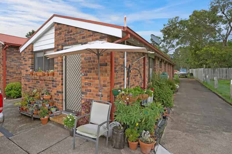 Quality Block of 6 Units Investment Opportunity in Prime Location