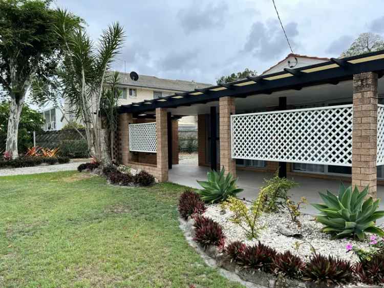 Family-Friendly 3-Bedroom Home for Rent in Bellara