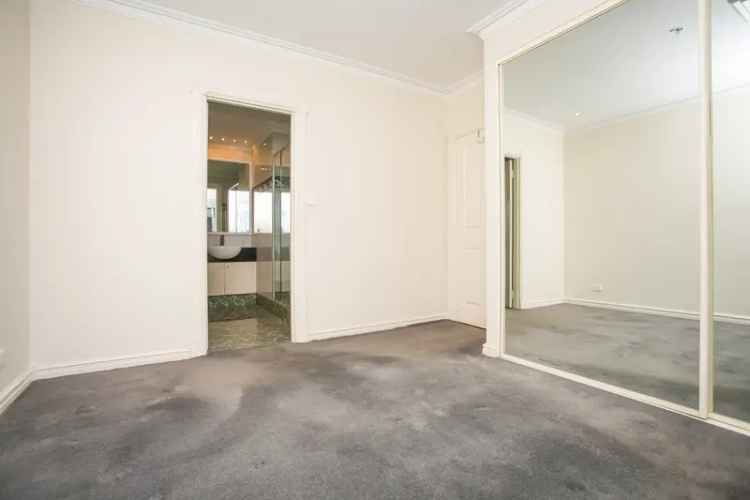 Luxury 1 Bedroom Apartment Perth CBD Fully Furnished Gym Pool