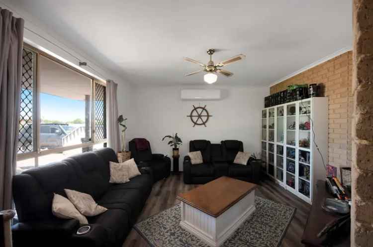 Family home in Mount Tarcoola