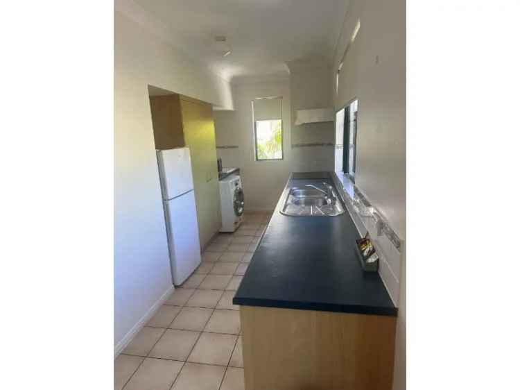 Great One Bedroom Apartment In Cairns North