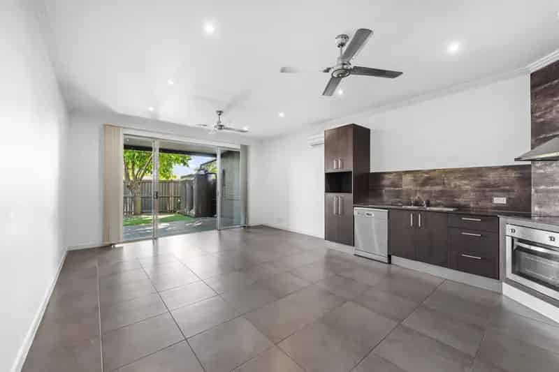 Modern 3 bedroom townhouse