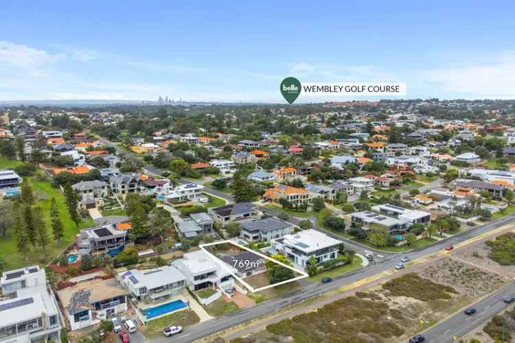 House For Sale in Town of Cambridge, Western Australia