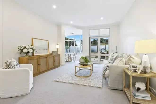 Apartment For Sale , 378, Cotham Road, Melbourne, Victoria