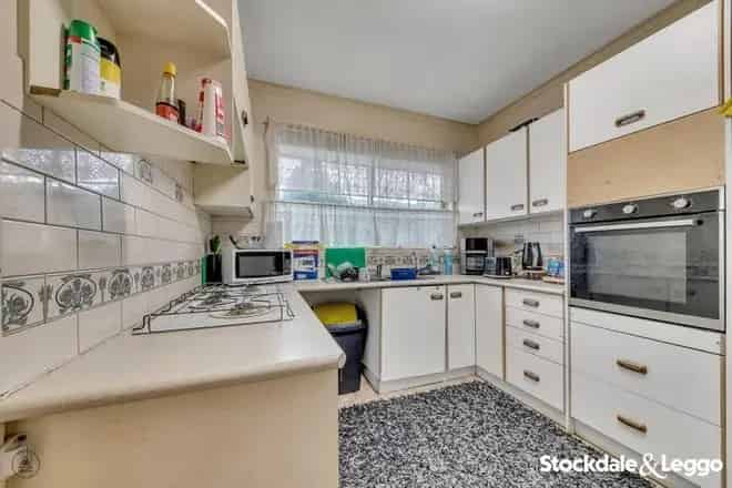House For Sale , 30, Chirnside Crescent, Melbourne, Victoria