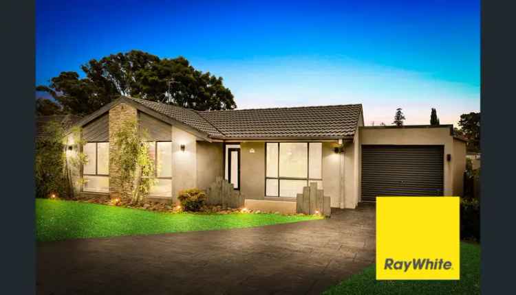 Cozy 3 Bedroom Home in Cranebrook