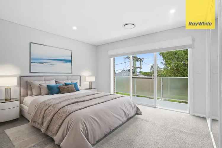 Buy House in North Parramatta with Four Bedrooms and Modern Kitchen