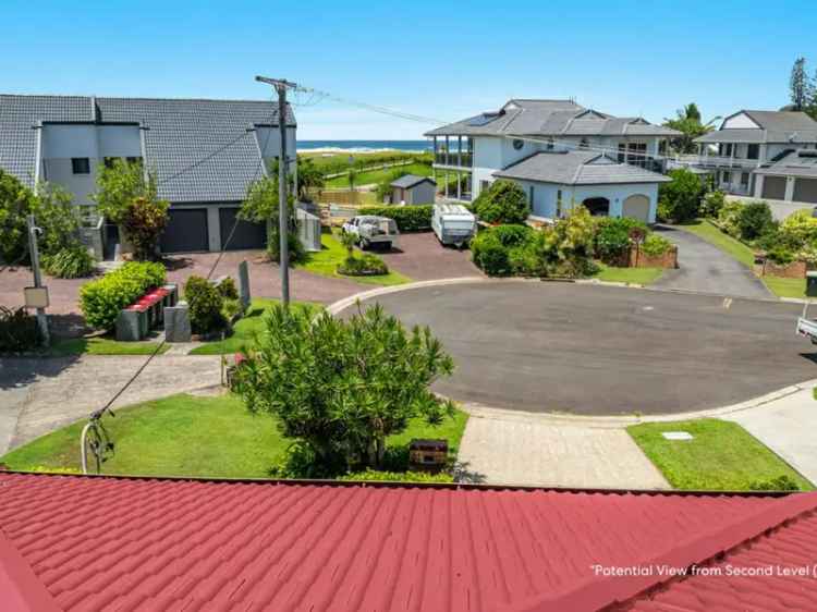 Lennox Head Beach Duplex Development Opportunity