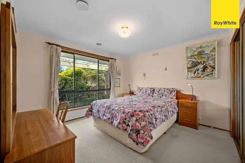 Neat as a Pin - Move-In Ready Home with Development Potential (STCA) on 683m²!