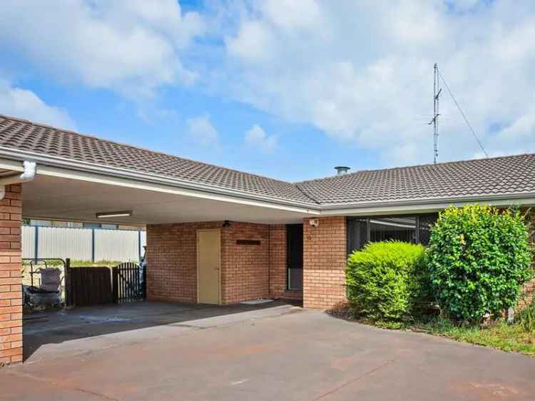 House For Sale in Bunbury, Western Australia