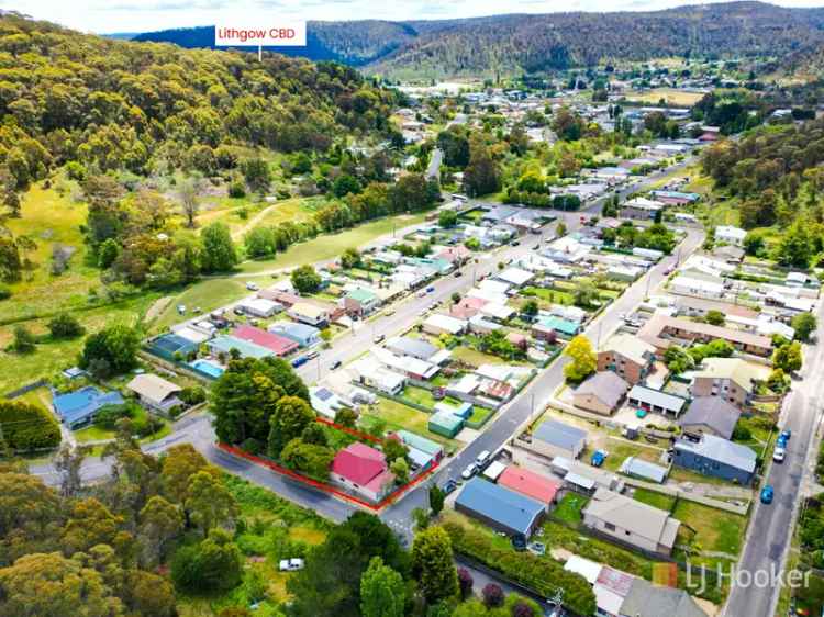 House For Sale in Lithgow, New South Wales