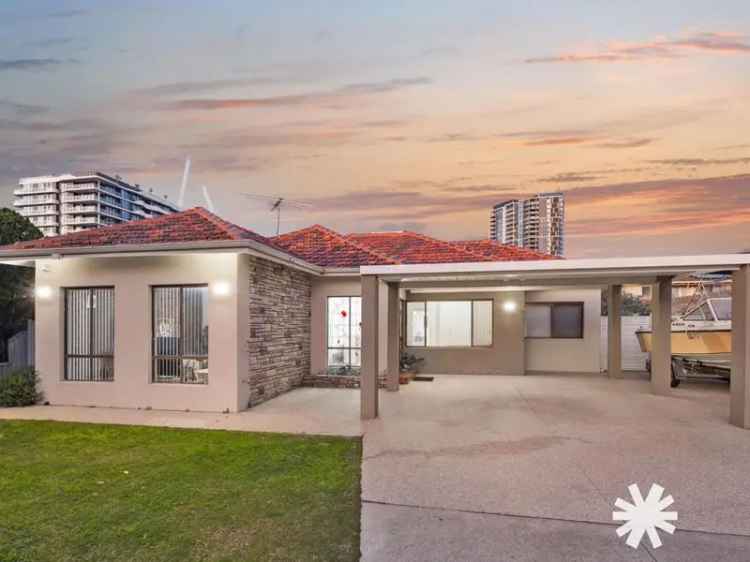 House For Sale in City of Melville, Western Australia