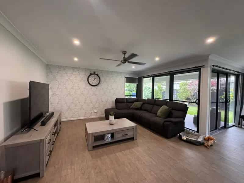 Live Where You Love - A Must-See Family Home Awaits!