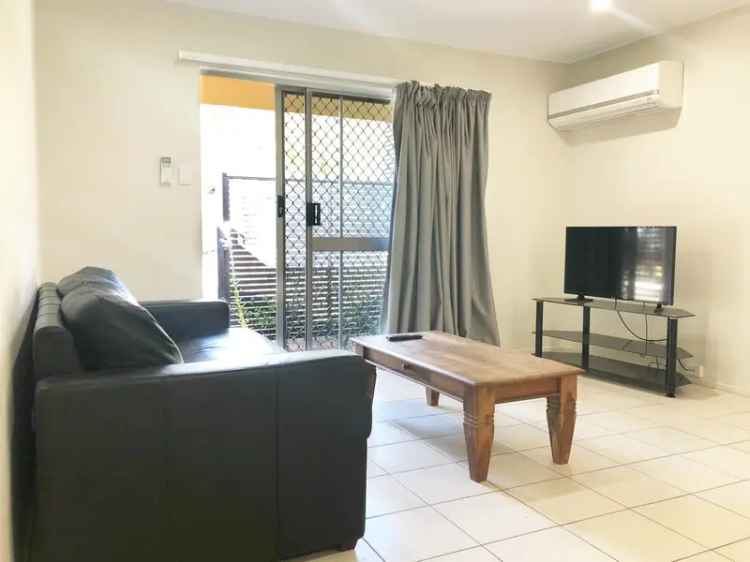 Rent Modern 2 Bedroom Unit in Quiet Complex Near Shops and Cafes