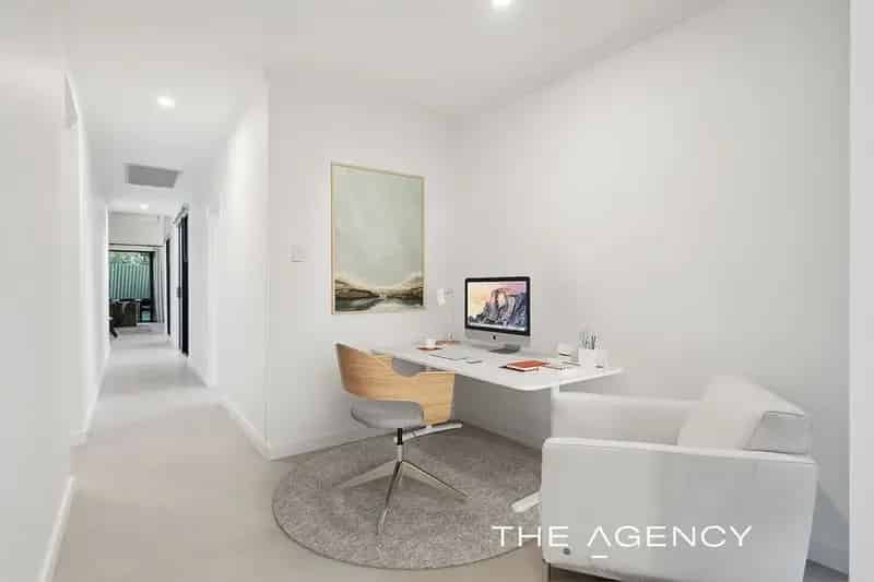 House For Sale - 13 Sunart Close, Hamersley WA 6022