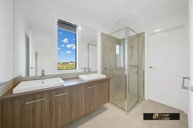 House For Rent , 22, Mantis Circuit, Melbourne, Victoria