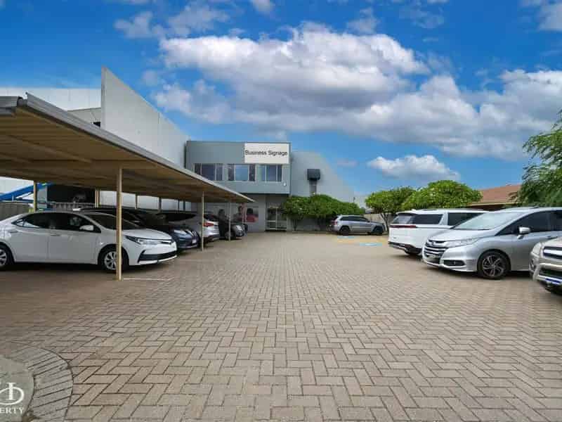 Commercial property For Rent , City of Canning, Western Australia