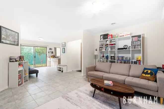 Apartment For Sale , Melbourne, Victoria