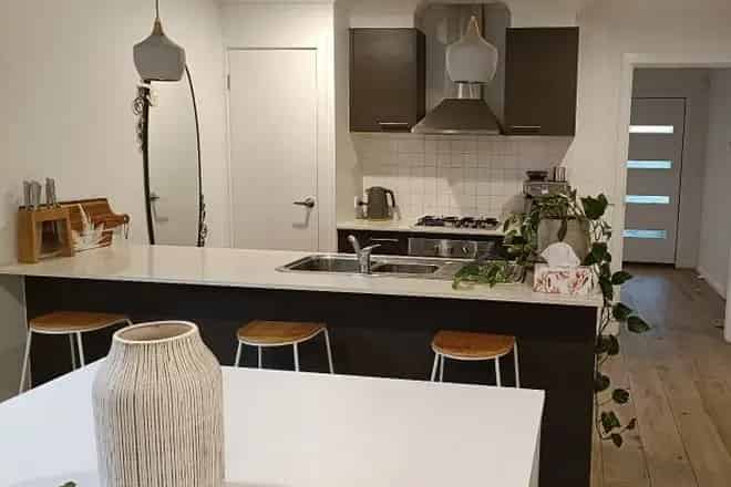 House For Rent , 16, Jemma Avenue, Melbourne, Victoria
