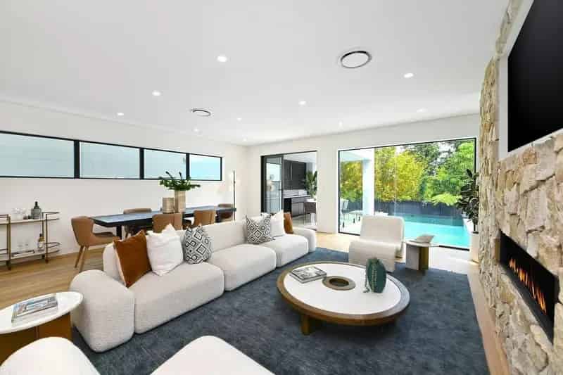 Exquisite Coastal Masterpiece in North Maroubra, A Luxurious Family Retreat