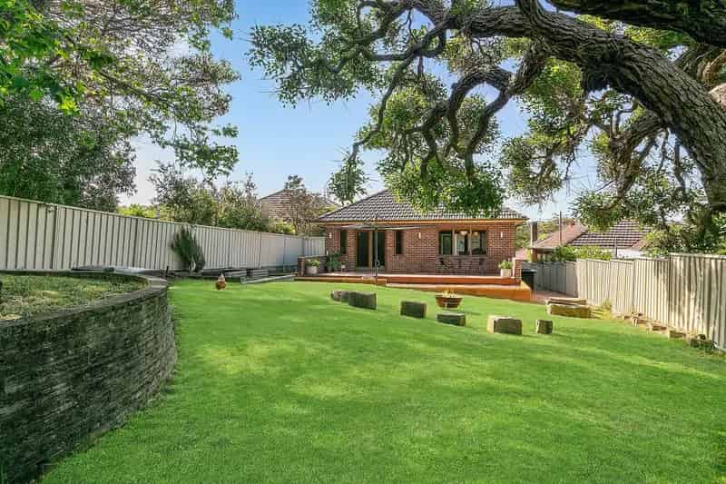 Real Estate For Sale - 35 Carnley Avenue - New Lambton , NSW