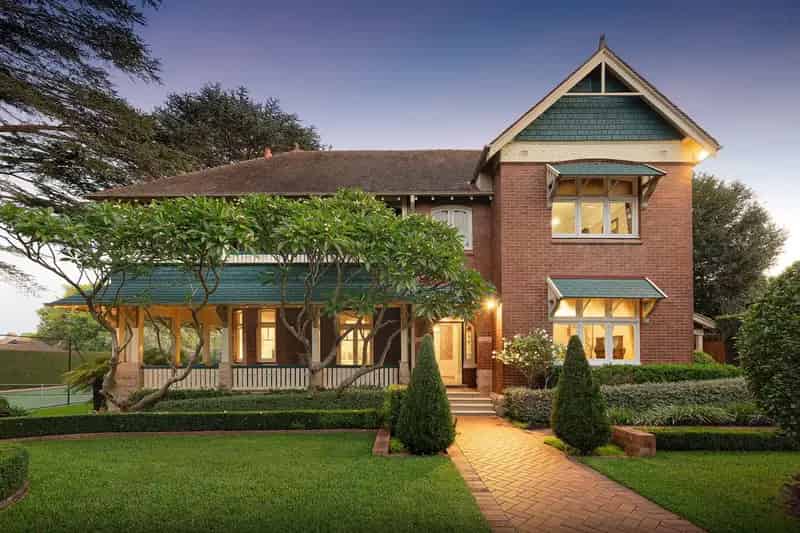 House For Sale - 16-18 Findlay Avenue, Roseville NSW 2069