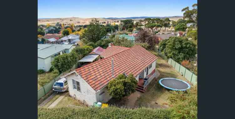 House For Rent in Cooma, New South Wales