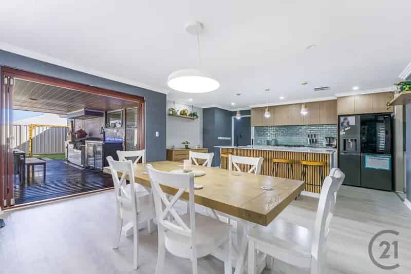 49 Peacock Avenue, Singleton WA 6175 - House For Sale