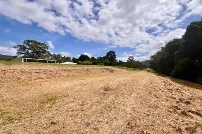Land For Sale , Cairns Regional, Queensland