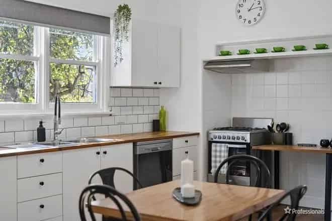 House For Sale , 38, Wills Street, Maryborough, Victoria