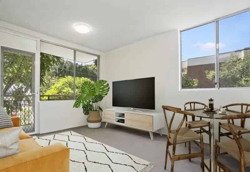Real Estate For Lease - 2/1 Belmont Avenue - Wollstonecraft , NSW